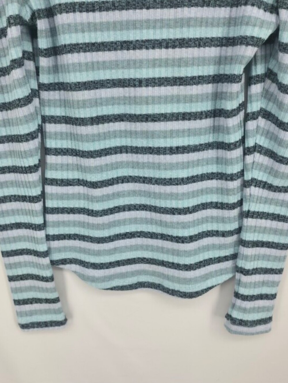 Maeve Anthropologie Ribbed Puff Sleeve Striped Turtleneck Knit Top XS - Picture 9 of 10
